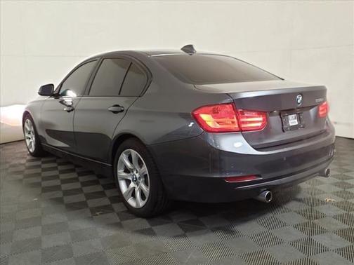 Photo 4 of 27 of 2014 BMW 335 i