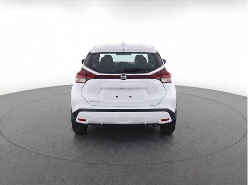 Fresh Powder 2024 Nissan Kicks S