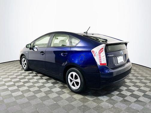 2013 Toyota Prius One