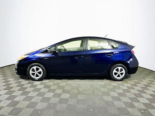 2013 Toyota Prius One