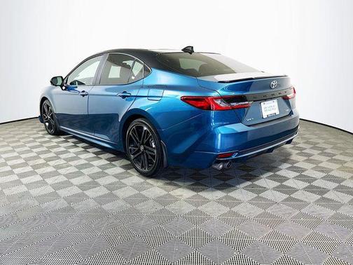 Ocean Gem/Midnight Black Metallic 2025 Toyota Camry XSE