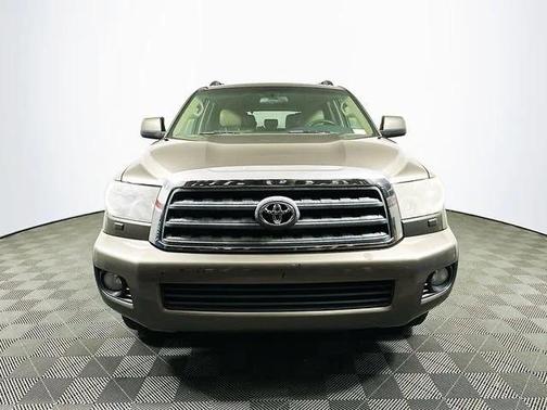 2013 Toyota Sequoia SR5