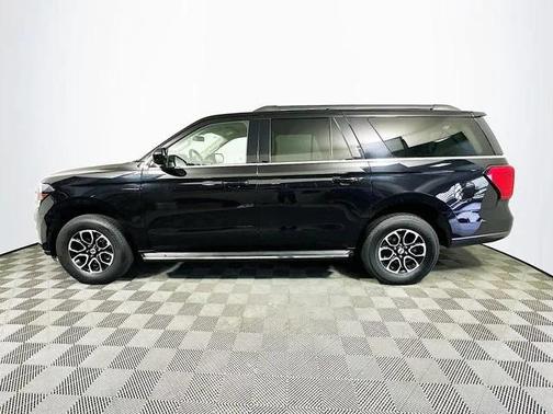 2023 Ford Expedition Max XLT