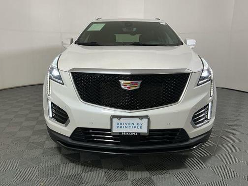 Crystal White Tricoat 2025 Cadillac XT5 Sport