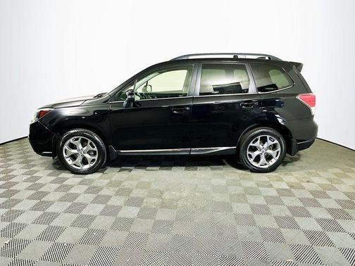 Crystal Black Silica 2017 Subaru Forester 2.5i Touring