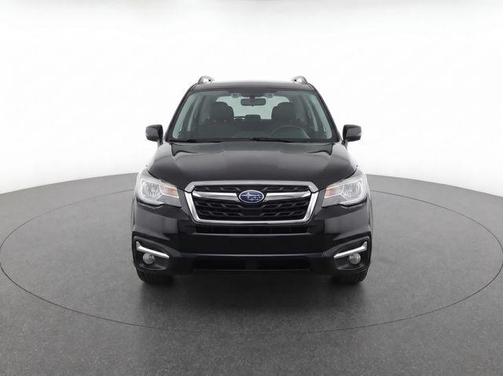 Crystal Black Silica 2017 Subaru Forester 2.5i Touring