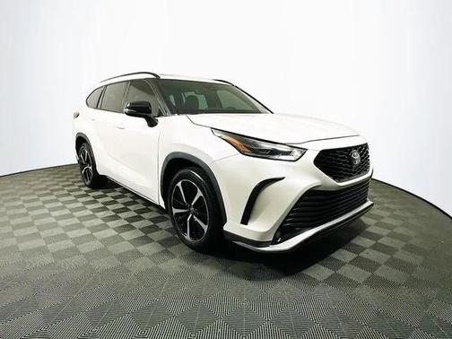 2021 Toyota Highlander XSE