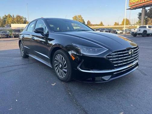 2023 Hyundai SONATA Hybrid Limited