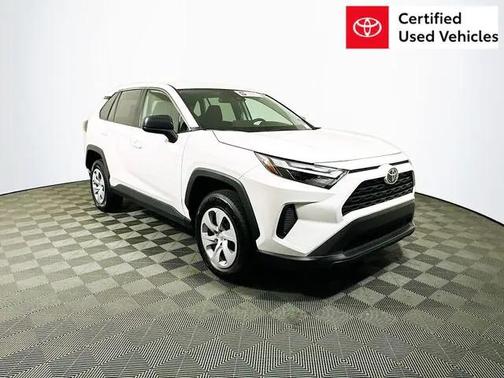 2024 Toyota RAV4 LE
