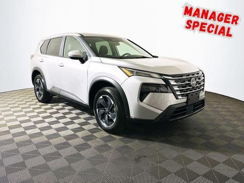 Brilliant Silver Metallic 2024 Nissan Rogue SV
