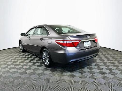 2016 Toyota Camry XLE