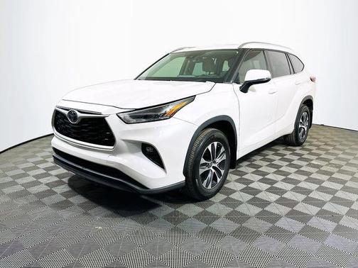 2021 Toyota Highlander XLE