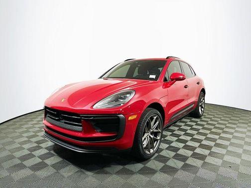 2022 Porsche Macan Base