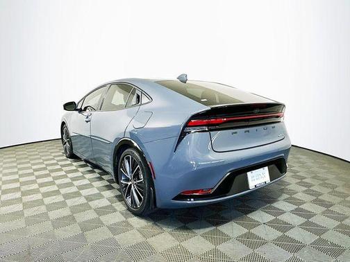 2023 Toyota Prius XLE