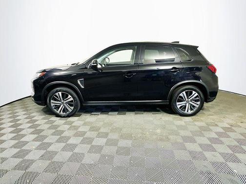 Labrador Black Pearl 2024 Mitsubishi Outlander Sport SE