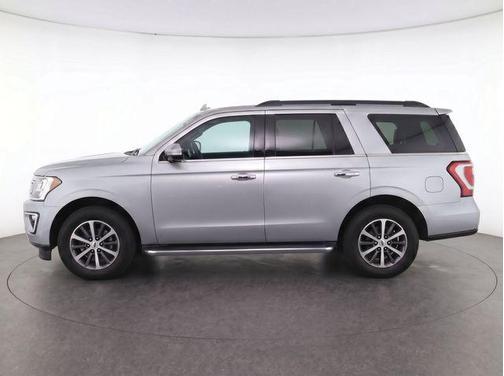 Iconic Silver Metallic 2021 Ford Expedition XLT