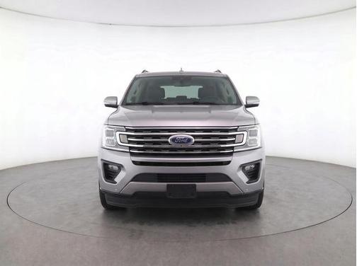 Iconic Silver Metallic 2021 Ford Expedition XLT