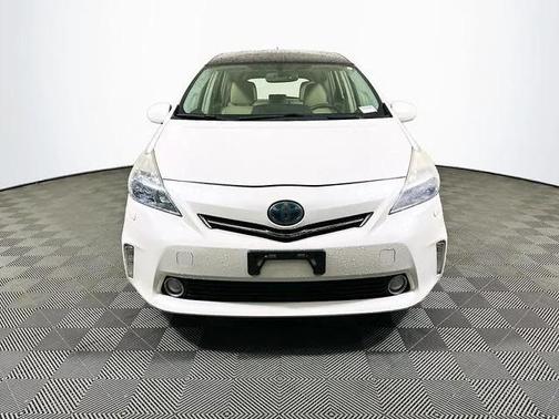 2012 Toyota Prius v Five