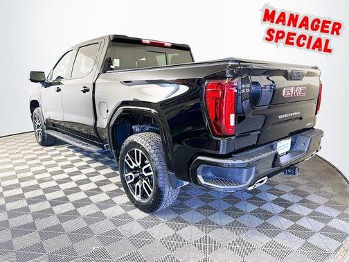 Onyx Black 2025 GMC Sierra 1500 AT4