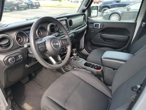 2023 Jeep Gladiator Sport S