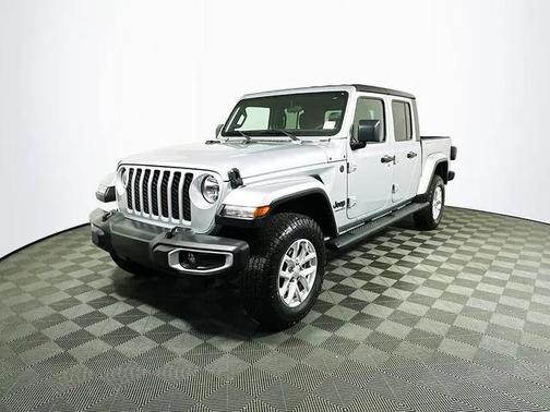 2023 Jeep Gladiator Sport S