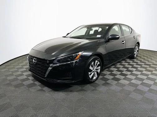 2024 Nissan Altima S FWD