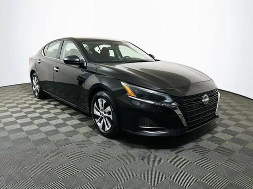 2024 Nissan Altima S FWD