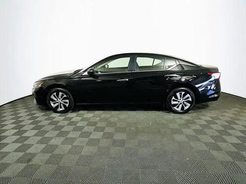 2024 Nissan Altima S FWD