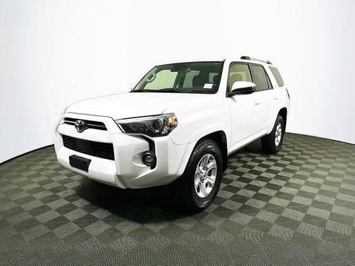 2024 Toyota 4Runner SR5