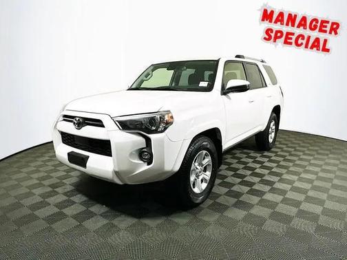 2024 Toyota 4Runner SR5