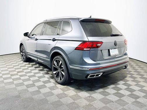 2022 Volkswagen Tiguan 2.0T SEL R-Line 4MOTION