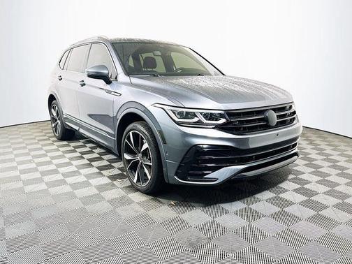 2022 Volkswagen Tiguan 2.0T SEL R-Line 4MOTION