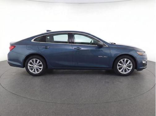 Lakeshore Blue Metallic 2024 Chevrolet Malibu FWD 1LT