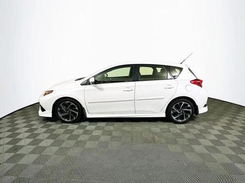 2016 Scion iM
