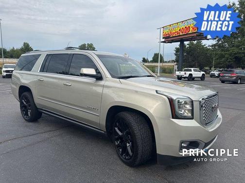2017 GMC Yukon XL Denali