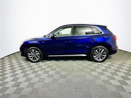 2024 Audi Q5 45 S line Premium Plus