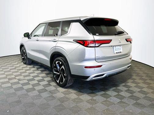 2024 Mitsubishi Outlander SE 2.5 2WD