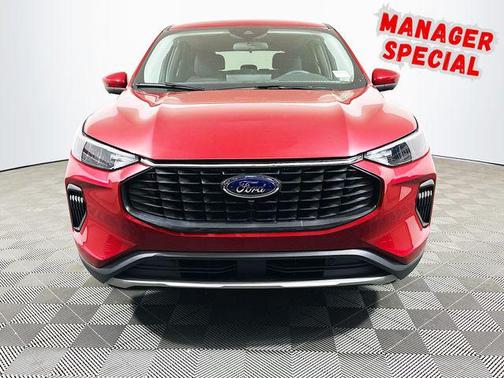 Rapid Red Metallic Tinted Clearcoat 2023 Ford Escape Active