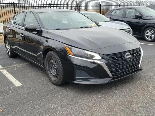 2023 Nissan Altima S FWD