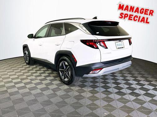 Serenity White Pearl 2025 Hyundai TUCSON SEL