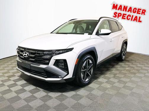 Serenity White Pearl 2025 Hyundai TUCSON SEL