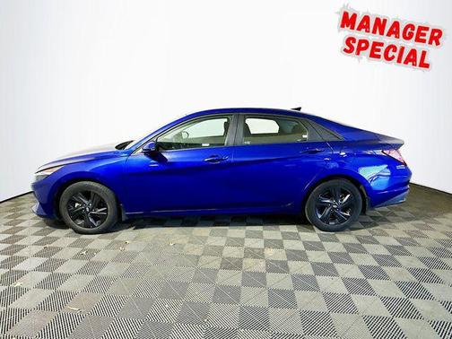 Intense Blue 2022 Hyundai ELANTRA SEL