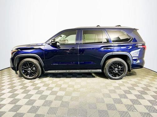 2024 Toyota Sequoia SR5