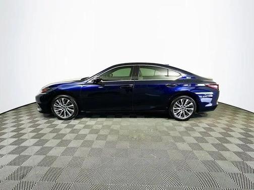 2021 Lexus ES 350 Base