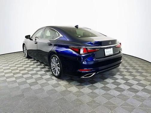 2021 Lexus ES 350 Base