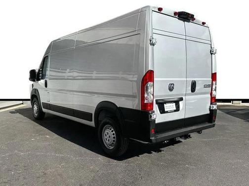2024 RAM ProMaster 2500 Tradesman