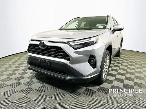 2023 Toyota RAV4 XLE Premium