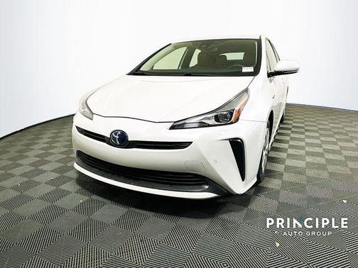 2019 Toyota Prius LE