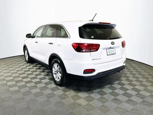 2019 Kia Sorento LX