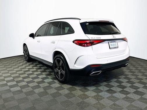 2023 Mercedes-Benz GLC 300 Base